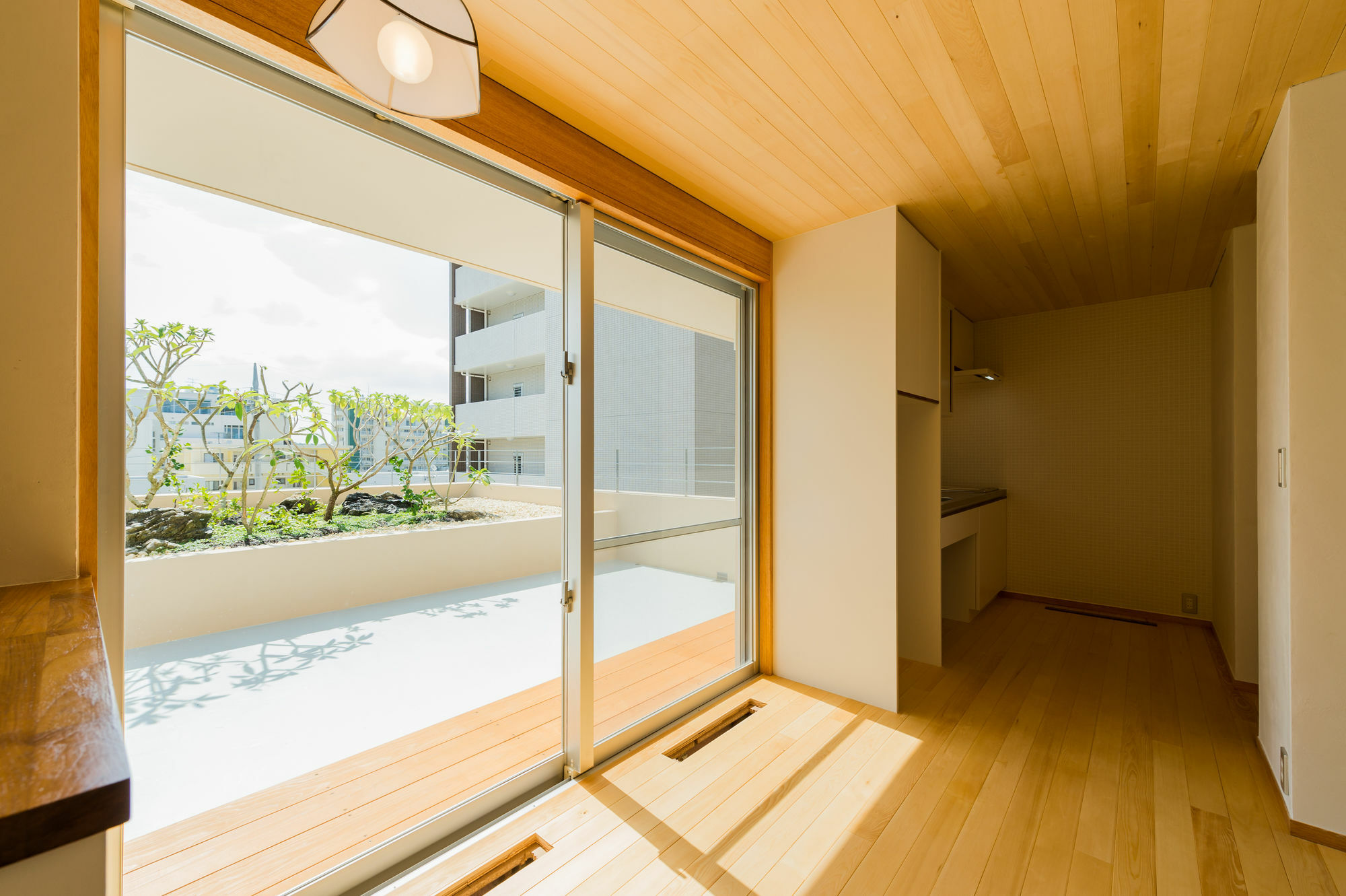Coldio Mihama Bettei Yui No Ie Apartment Чатан Екстериор снимка